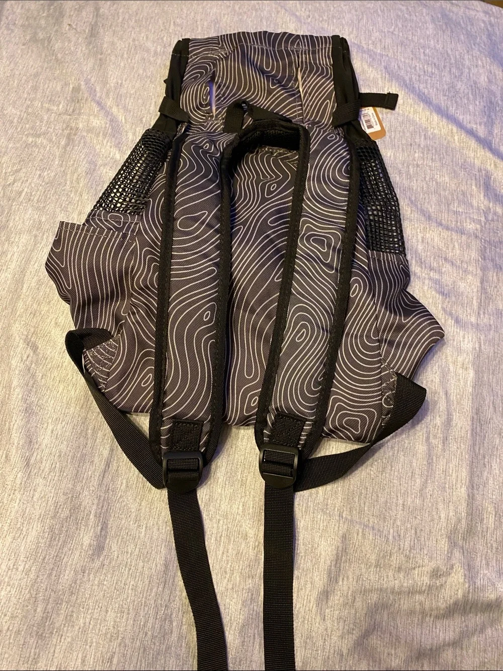 Arcadia Trail Dog Carrier Backpack Medium NWT